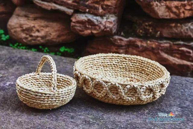 第一批抛弃网红景点的年轻人，已经开始“村漂”了