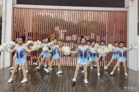 辞旧迎新乐陶陶！广埠屯小学湖工分校开展元旦特色活动图片
