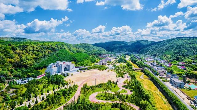 南梁！南梁组歌？