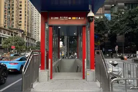 广州地铁环线“最小出入口”出圈，权威解答来了图片