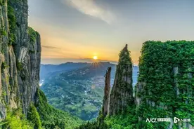 恩旅集团、鄂旅股份携手广州康辉启动深度游“秘境恩施”图片