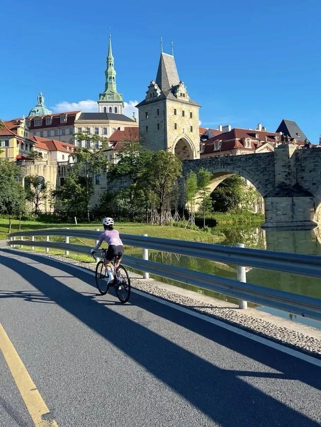 今天，松山湖进入“地铁时代”！票价、接驳、游玩攻略全Get→
