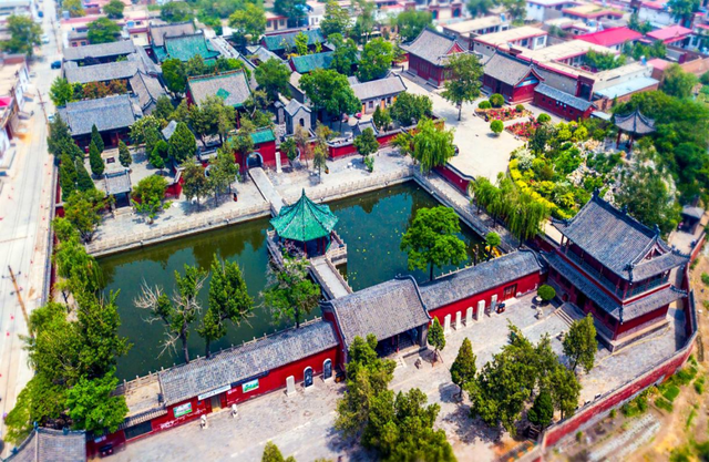 邯郸开行全景观光列车！