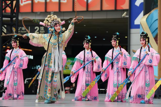 第八届进博会｜人文交流活动精彩纷呈