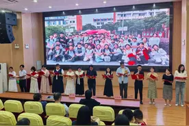 合肥一六八玫瑰园北校习友校区深情寄语2025届学子：以奋斗为笔 共赴青春山海图片