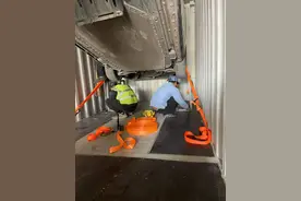怀化市首单二手车出口业务落地图片