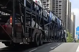 成都这条“原地起飞路”卡了一个大块头！ 乘风破浪变进退两难图片