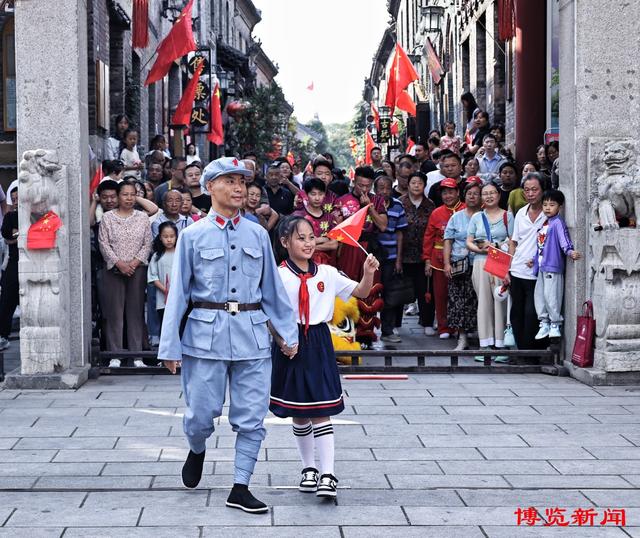 假期首日人气爆棚！淄博文旅强势开门红，景区活动嗨翻天！