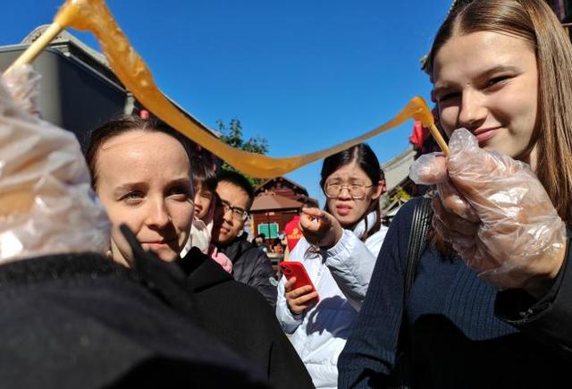 法国青年在无棣古城与非遗“握手”：一场跨越山海的文明对话