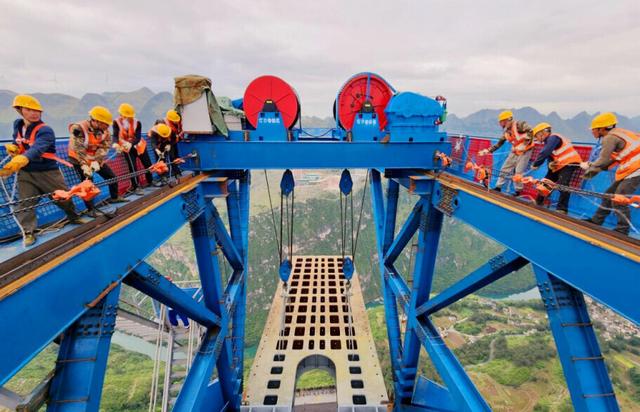 “横竖”都是世界第一的大桥，文旅IP如何自我生长