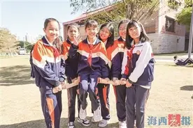 在“行走的课堂” 感知美好图片