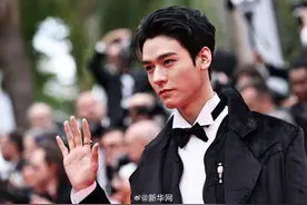 镜头下的戛纳电影节开幕红毯图片