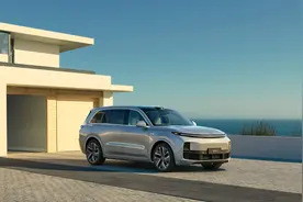 理想汽车公布第二季度财报，单季营收317亿元图片