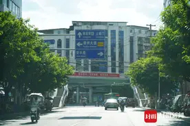因解放军挺进安岳而命名 曾是城区交通“主动脉”｜家住解放路图片