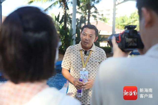 组图｜中外媒体团走进陵水 沉浸式感受海南海洋保育与海岛魅力