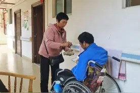 身边好人故事｜韦彩荣：助人为乐好邻居 不是亲人胜似亲人图片