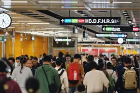 广州地铁加车延时、公交定制线路……一文看懂“五一”假期出行保障有哪些图片