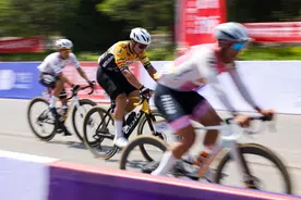 97.5公里极速对决 2025沿黄国际自行车赛现“卫辉时刻”图片