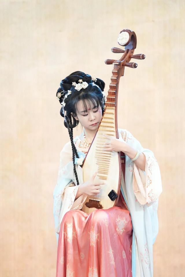 华服耀巴城・古韵传天下｜2025 巴中市汉服形象大使选拔赛总决赛圆满落幕