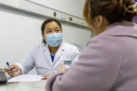 这些女性朋友，免费查体啦！图片