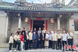 马来西亚漳州总会会长吴亚烈返乡寻根：“这一趟是双喜临门”图片