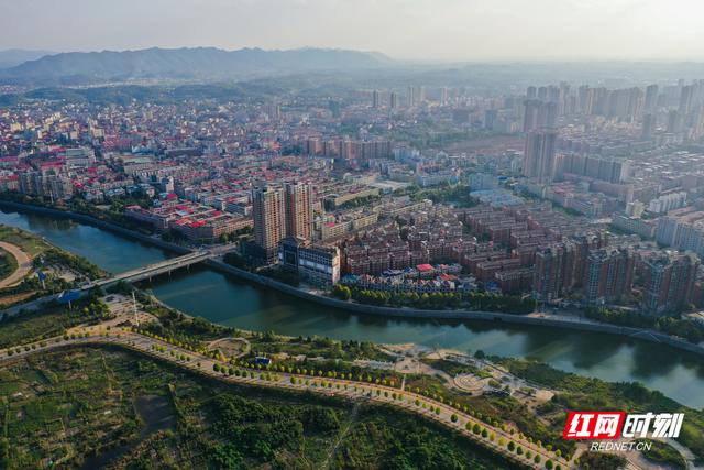 双峰有多高 | 我们奔县吧·双峰县篇