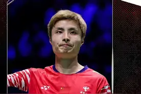 石宇奇晋级羽毛球世锦赛男单决赛图片