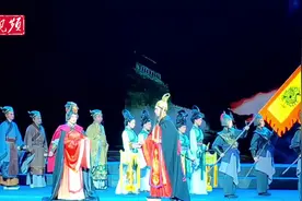 地方戏曲演绎编钟传奇 新编随州花鼓戏《随国金声》精彩上演图片