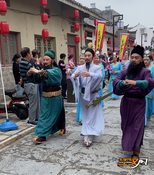 国庆首日《入城仪式》上演 沉浸感受荆州厚重历史底蕴