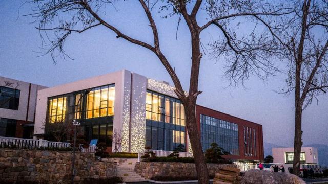 日照一全新打卡地！也太美太治愈了吧！