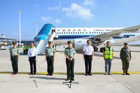 贵州举行2023年下半年新兵欢送仪式图片