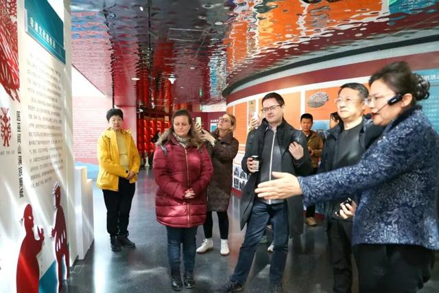 锦州：北镇 我市新春热度拉满 镇山年味引爆全域消费热潮