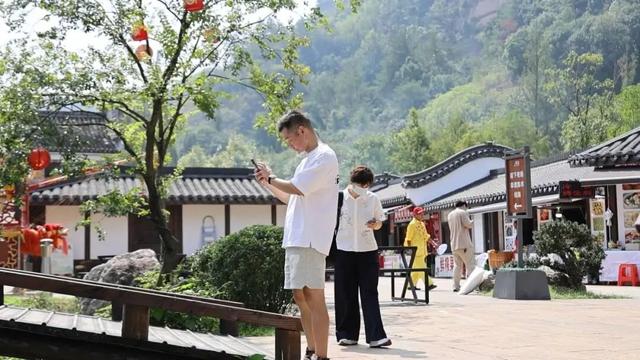 虚拟导游上岗 永康智慧系统让双节更乐游