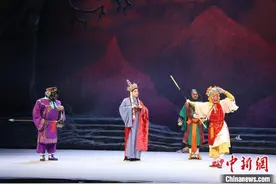 六小龄童谈绍剧传承：年轻人要接过“金箍棒”图片