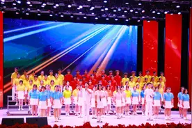 青春筑梦强国路 挺膺担当向未来！成都文理学院举行2025年“五四”朗诵比赛图片