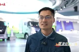 中国重汽莱芜工厂在智能制造领域持续创新，“柔性化”生产线实现6种车型共线生产图片