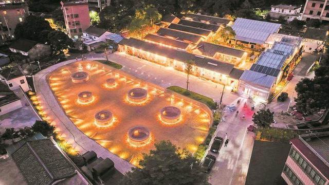 12条路线、80个热门场景、15个优秀案例，助你“解锁”广东新玩法……