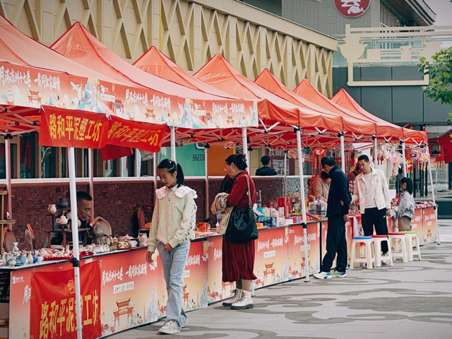 国庆长假凉州文旅“火出圈” 多元体验引客来