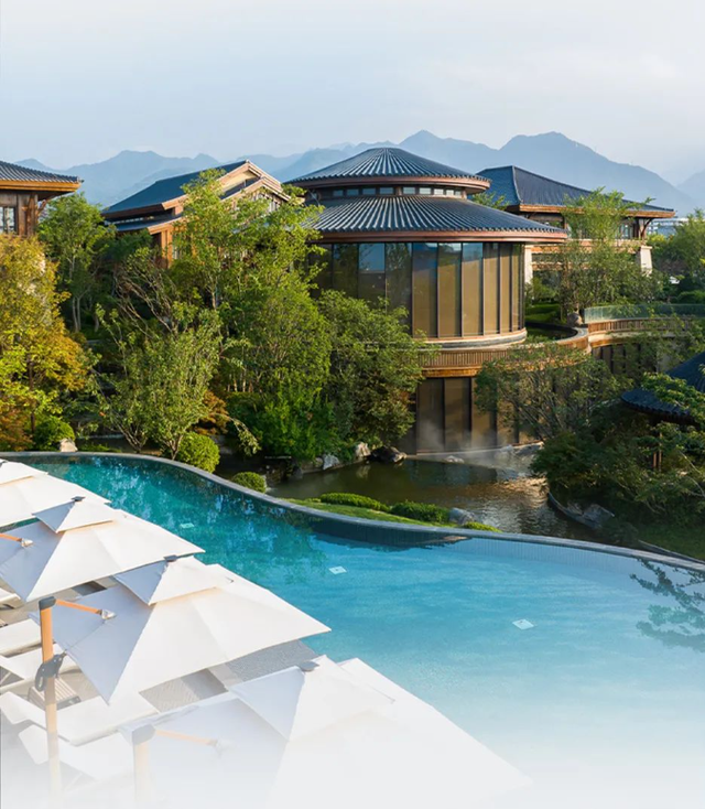 今日重阳 | 登高望远正当时，太白山邀您共赏秋韵雪景，邂逅温泉暖意