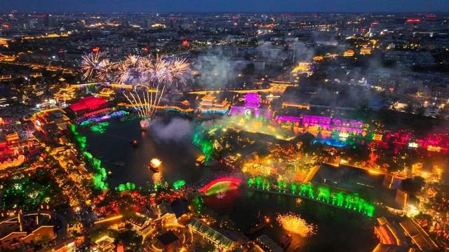 “1元游园”“切糕买1送1”……四川游客在河南一景区被当“孩子”宠，谁懂？