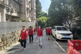浙江淳安烟草：风雨同行 心手相牵 携手社区写好“民生答卷”图片