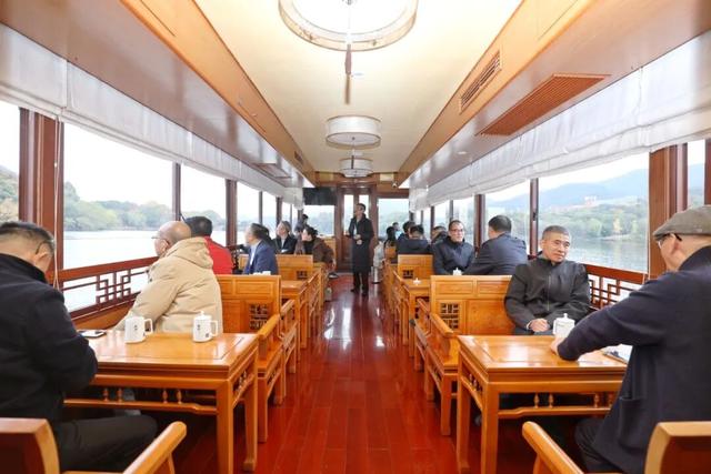 解码“产城人文湖”融合发展新画卷