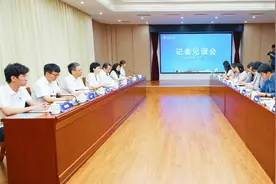 北京邮电大学举办“相约北邮 筑梦未来”2024年校园开放日图片