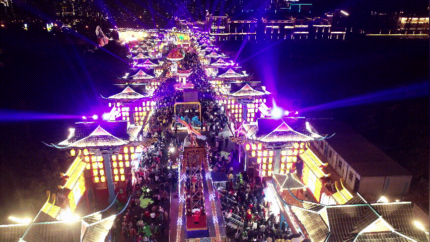 邓紫棋南宁演唱会良庆逛吃全指南！老友粉螺蛳粉柠檬鸭粉饺酸嘢……