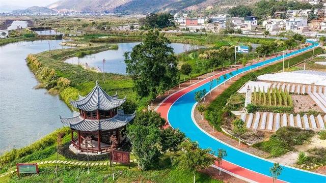 旅居红河 畅享四季 | 秋日骑行追风，遇见红河好风光