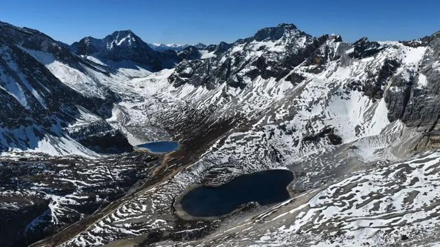 这里藏着的最美雪山，冬天超惊艳！