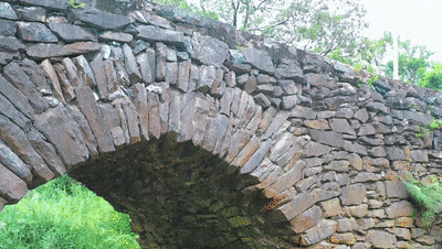 英州趣探 |  一桥跨古今！英德这座古桥，藏着两代人的生计与一辈子的乡愁