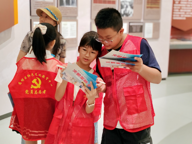 化身 “星火讲解员”，高明红色研学之旅等你来报名～