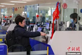 （年终特稿）“免签朋友圈”扩容 中国深化对外开放图片