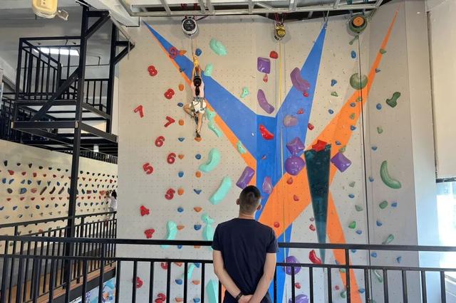 @运动搭子，这些运动场馆帮你缓解“假期综合征”，运动指南请查收→